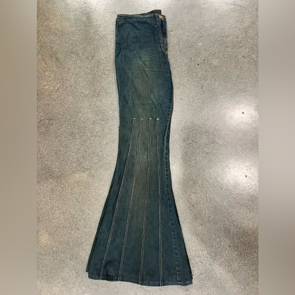 VINTAGE | GARAGE Y2K Flare Bell Denim Jeans - Picture 8 of 9